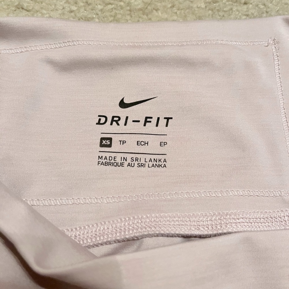 Nike Yoga Leggings - Picture 3 of 4